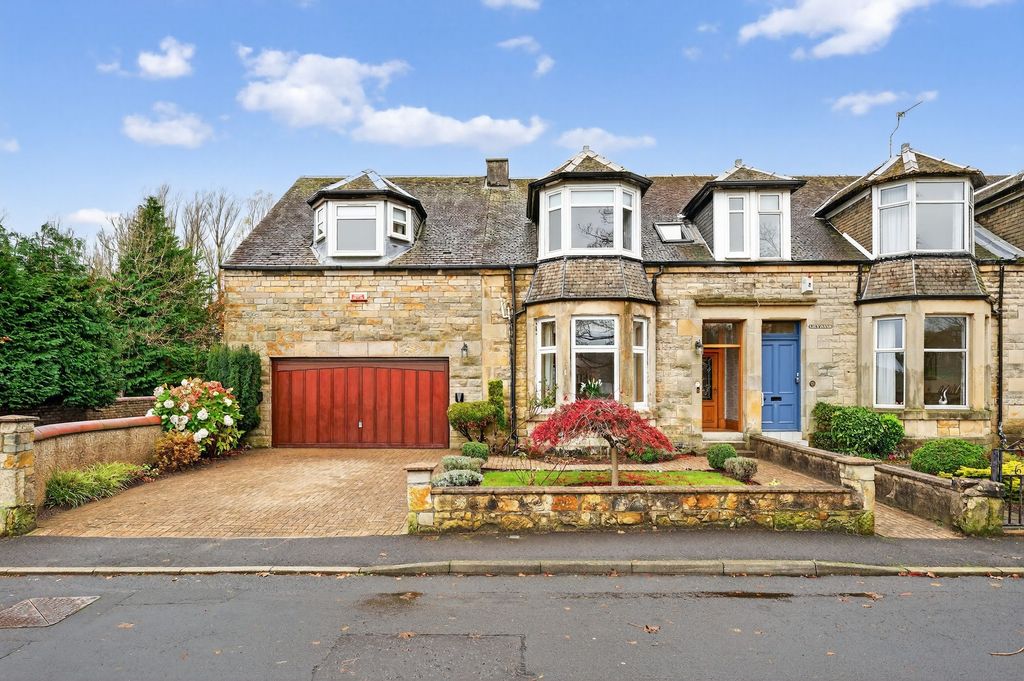 Property photo 1 of 39