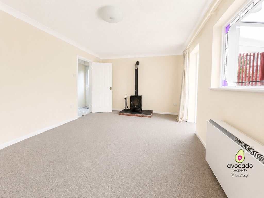 Property photo 3 of 16 5211536