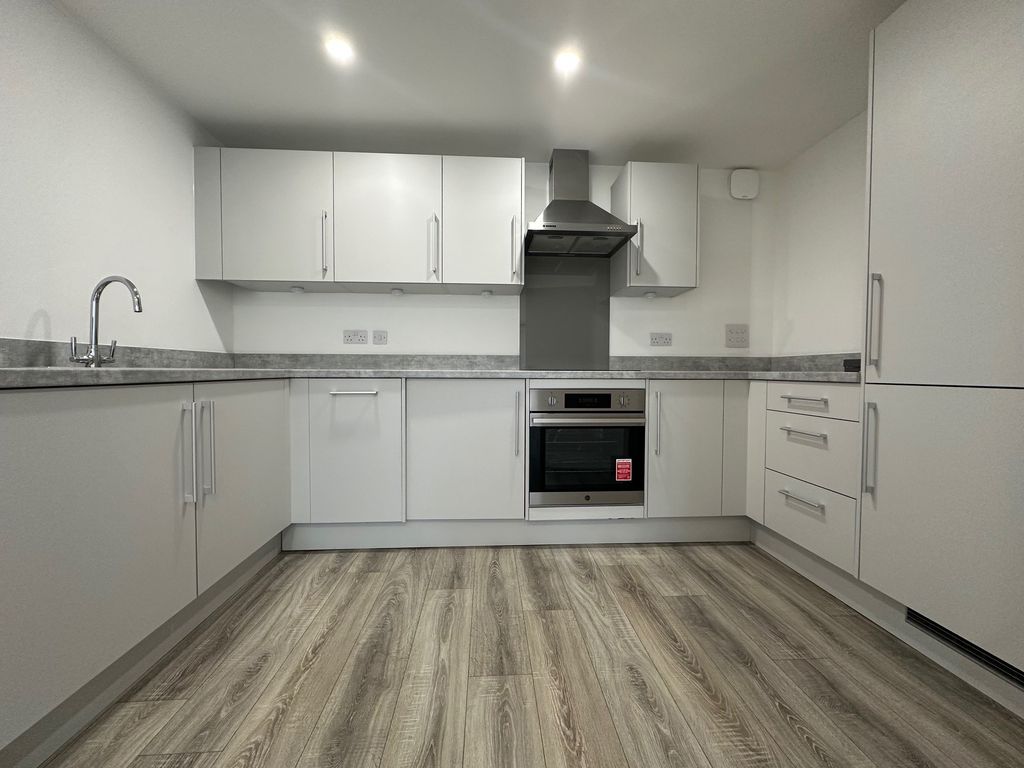 Property photo 2 of 5 Image