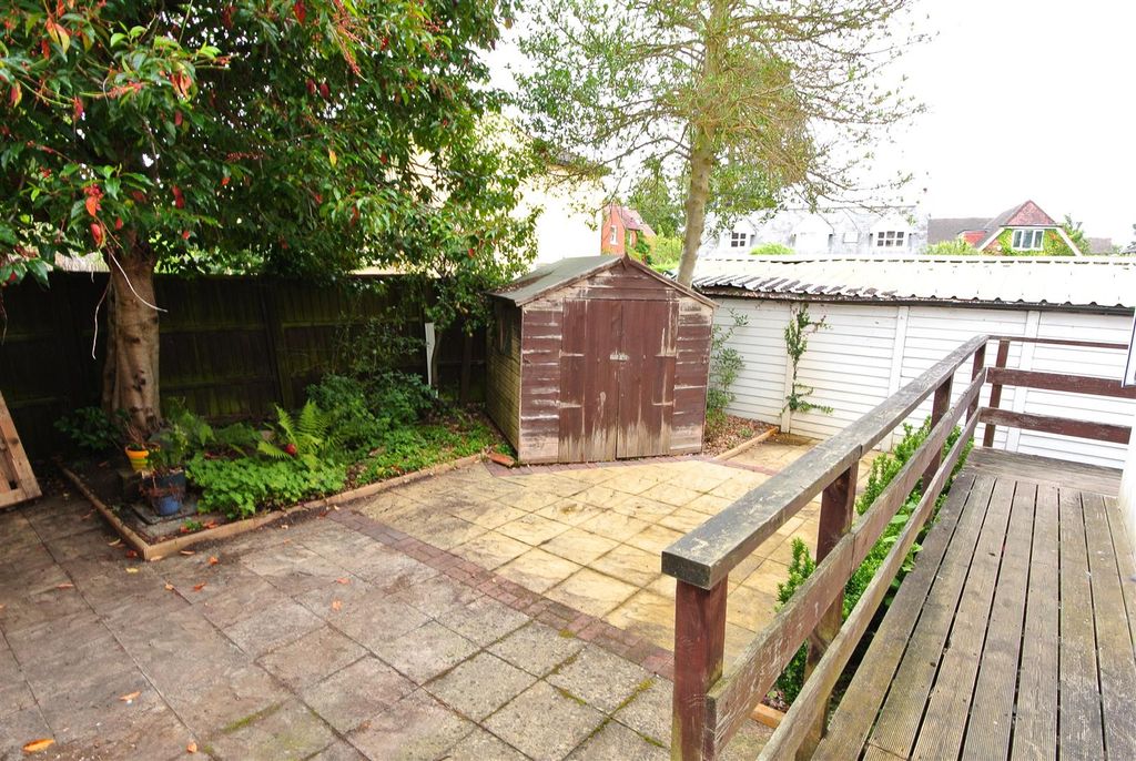 Property photo 2 of 12 Patio.Jpg