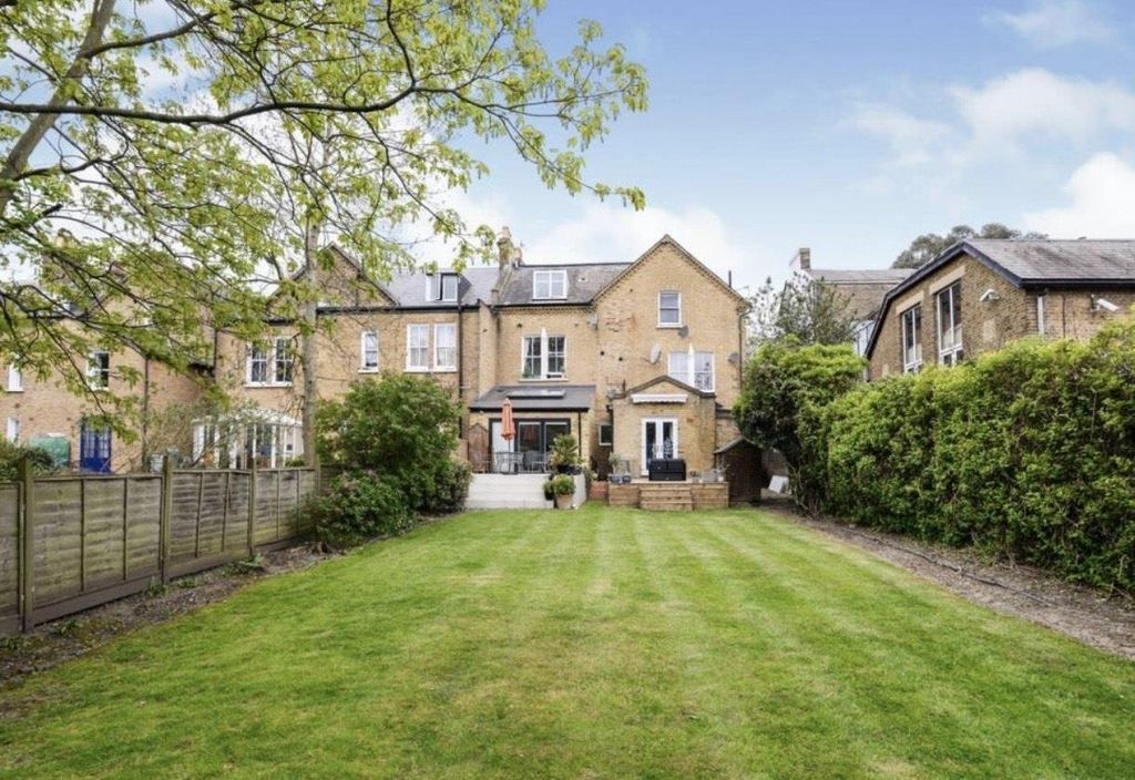 Property photo 2 of 11 Img_7838.Jpg