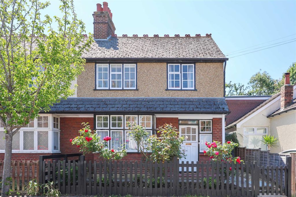 Property photo 1 of 21 Front External