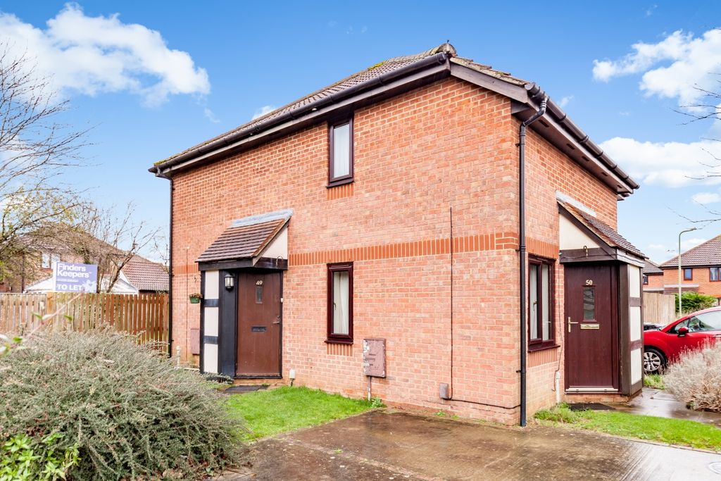Property photo 1 of 7 124986