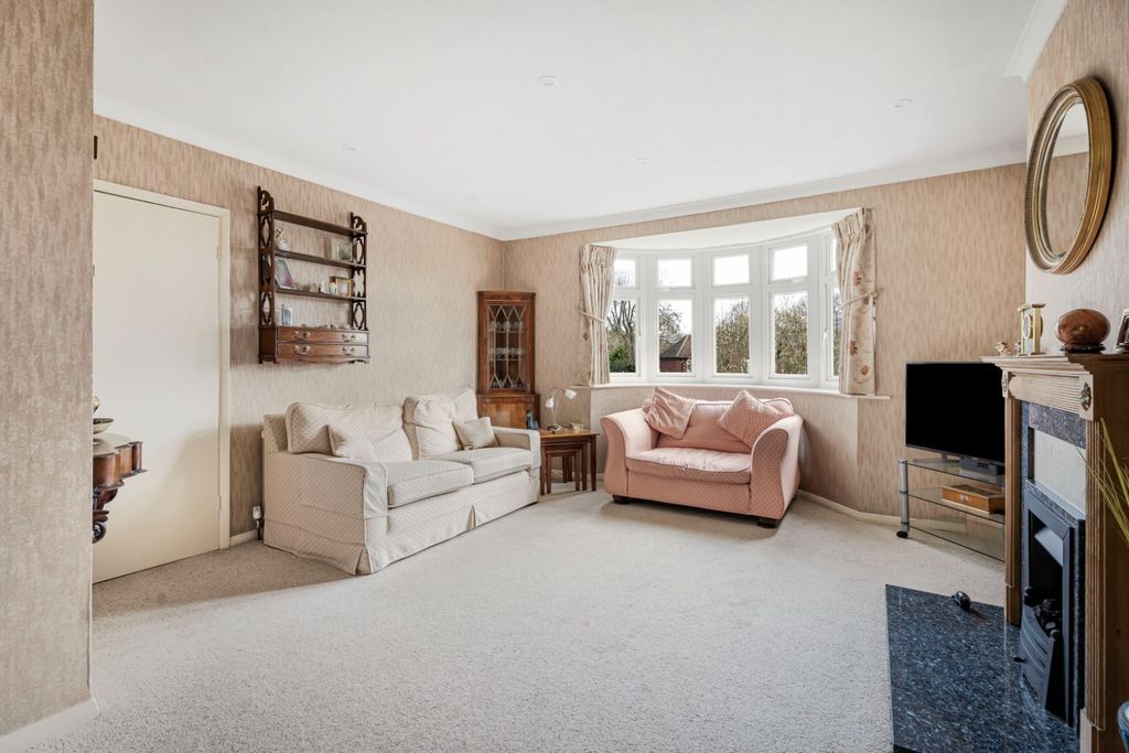 Property photo 3 of 14