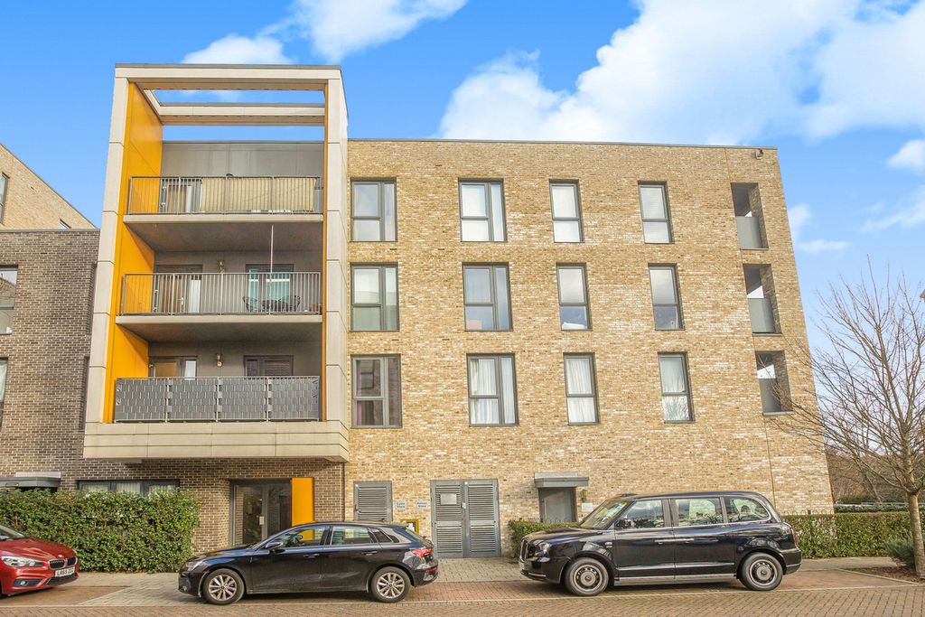 Property photo 1 of 15