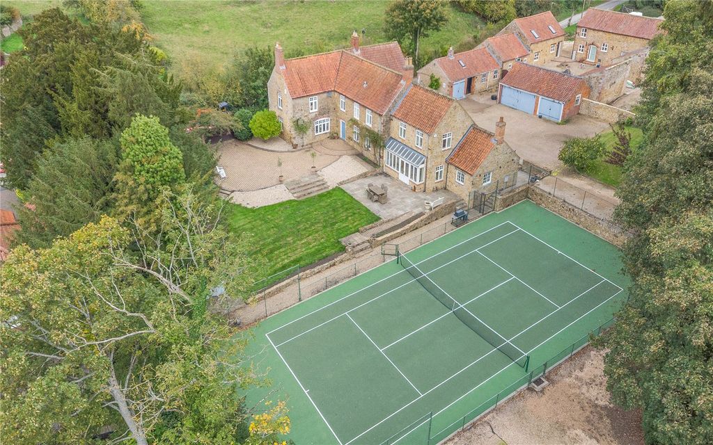 Property photo 2 of 21 Aerial View