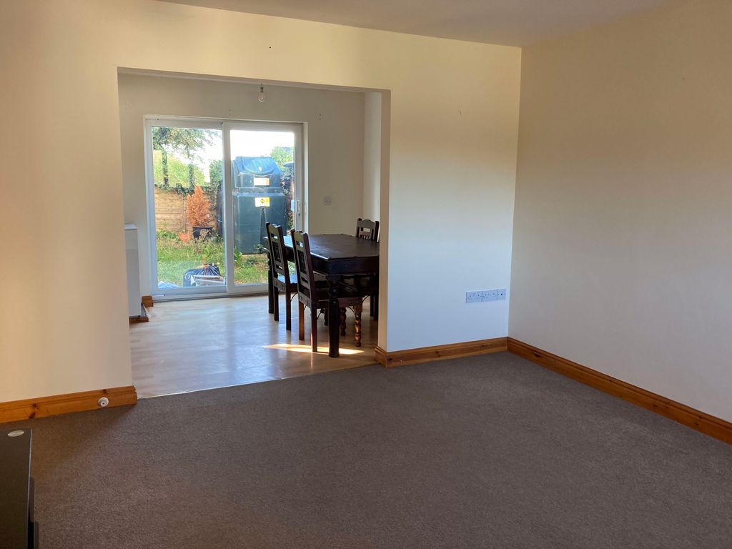 Property photo 2 of 12 Image00009.Jpg