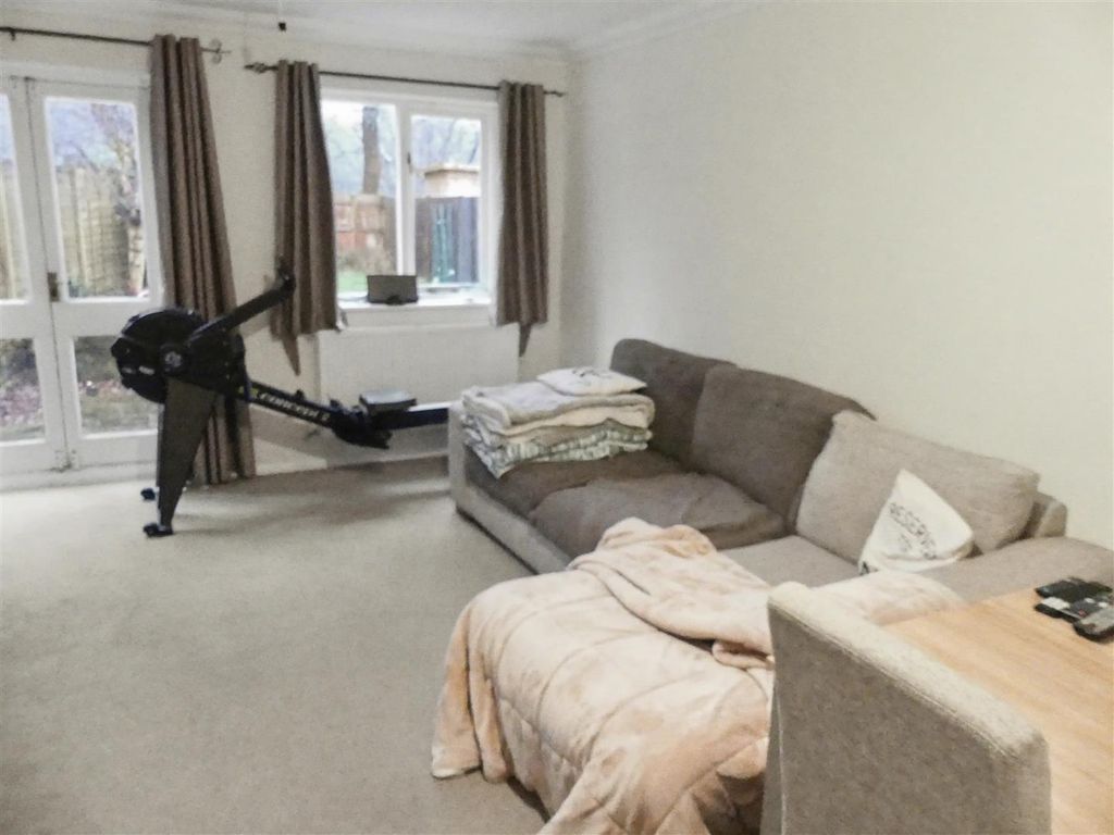 Property photo 2 of 8 P1010683.Jpeg