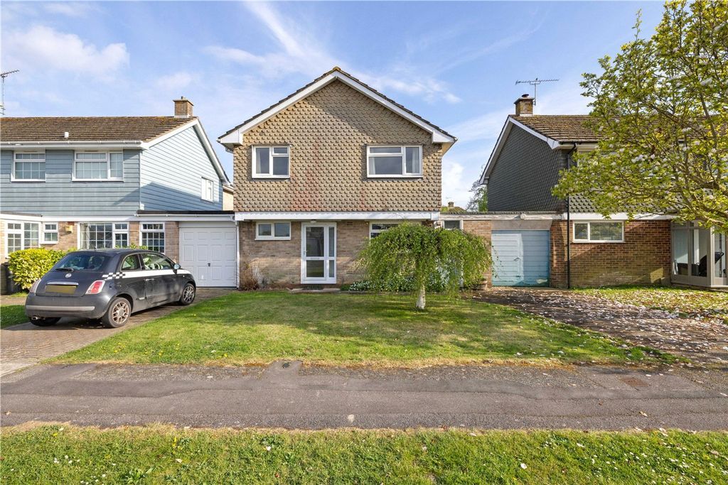 Property photo 1 of 16 Front
