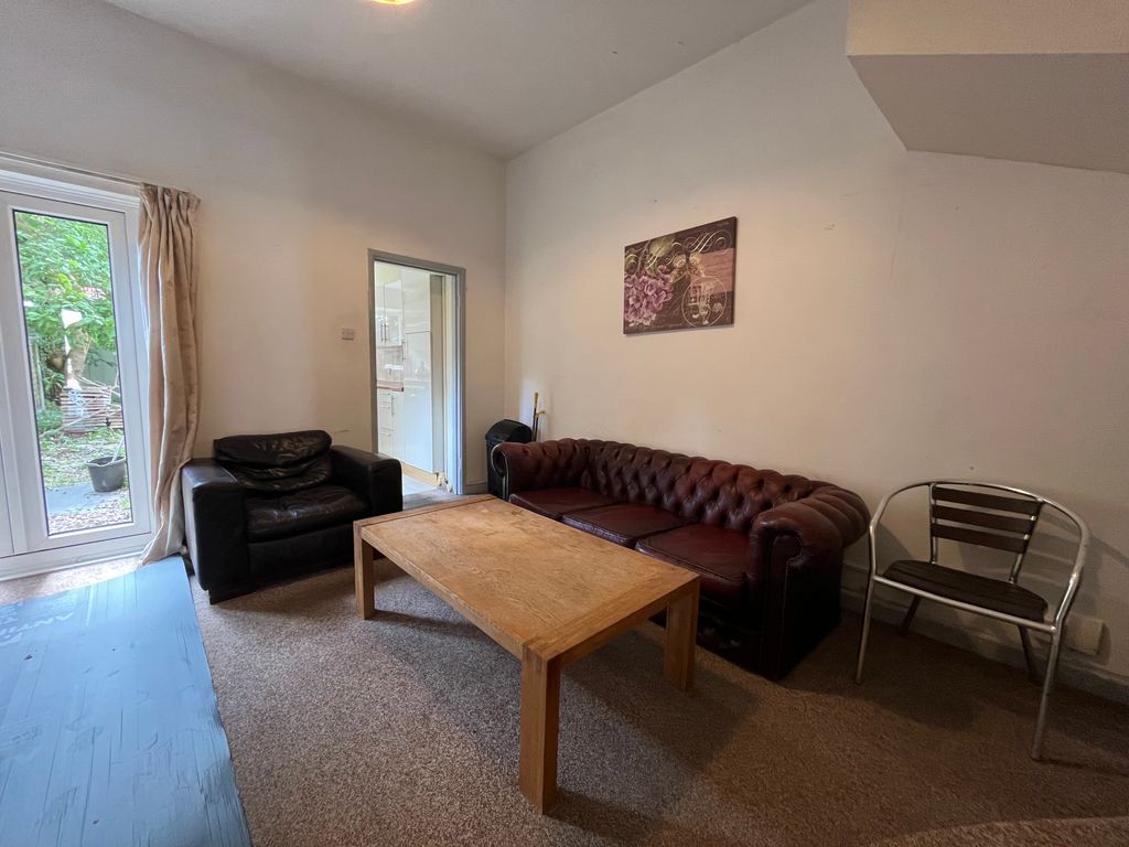Property photo 2 of 9 Img_4587