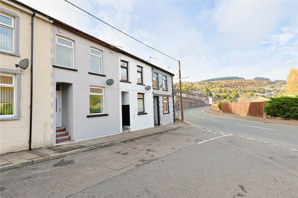 Property photo 1 of 20 Picture No. 01