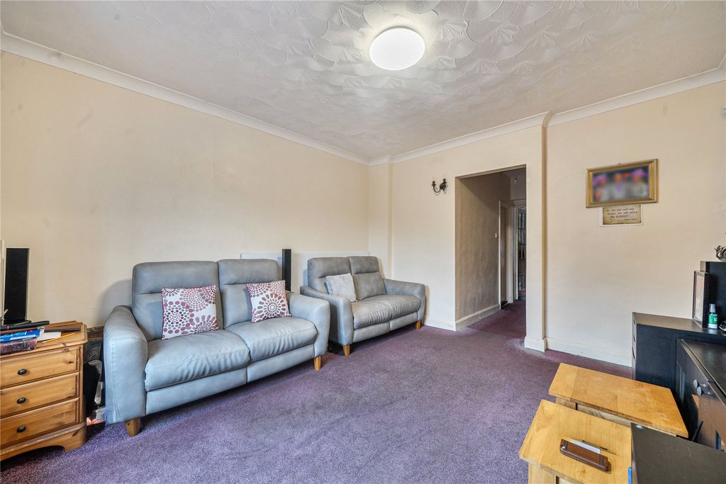 Property photo 2 of 16 Picture No. 08