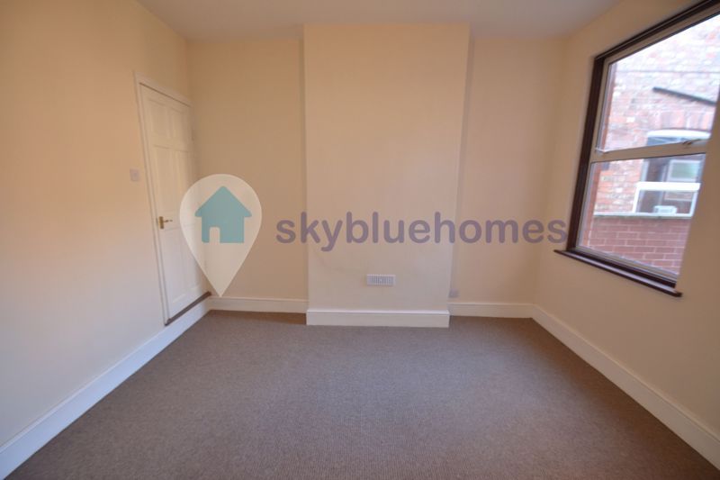 Property photo 2 of 7 Photo 11