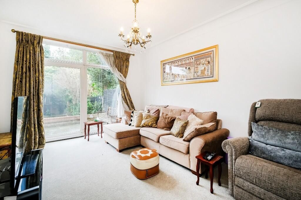 Property photo 3 of 21