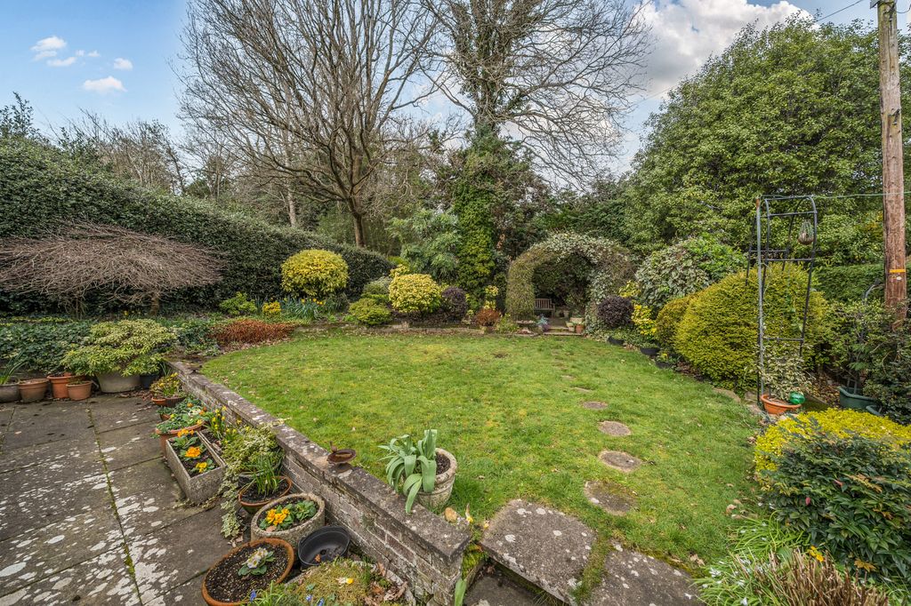 Additional image 19 of 5 bed detached house for saleRectory Road, Farnborough GU14