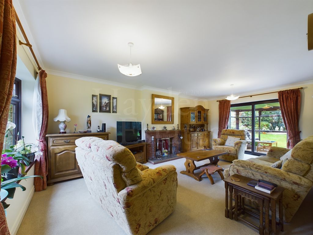 Property photo 3 of 22