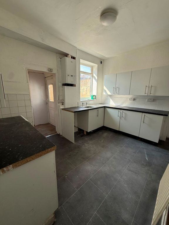 Property photo 3 of 10 Image