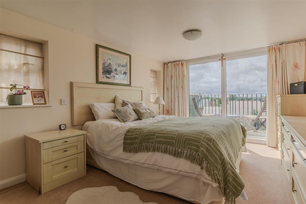 Additional image 9 of 3 bed semi-detached house for saleHolywell Road, Southam CV47
