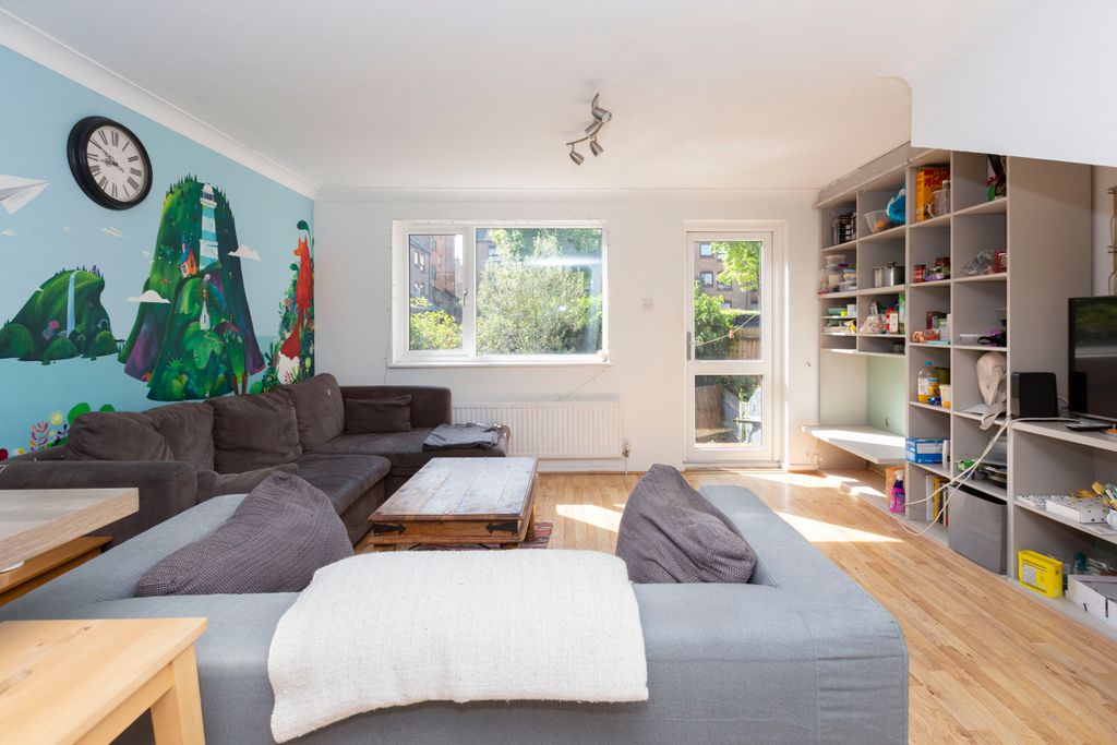 Property photo 1 of 11 1
