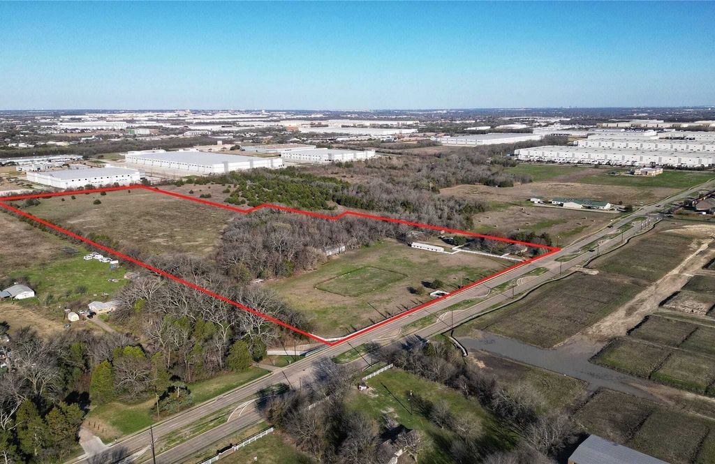 Property photo 1 of 6