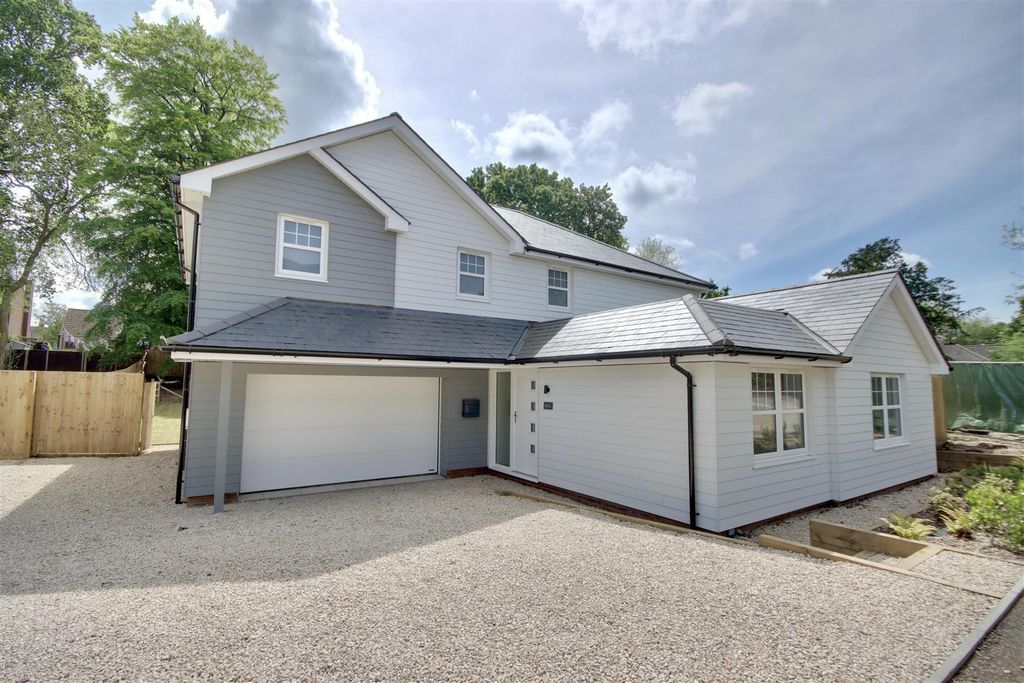 Property photo 1 of 31 Front