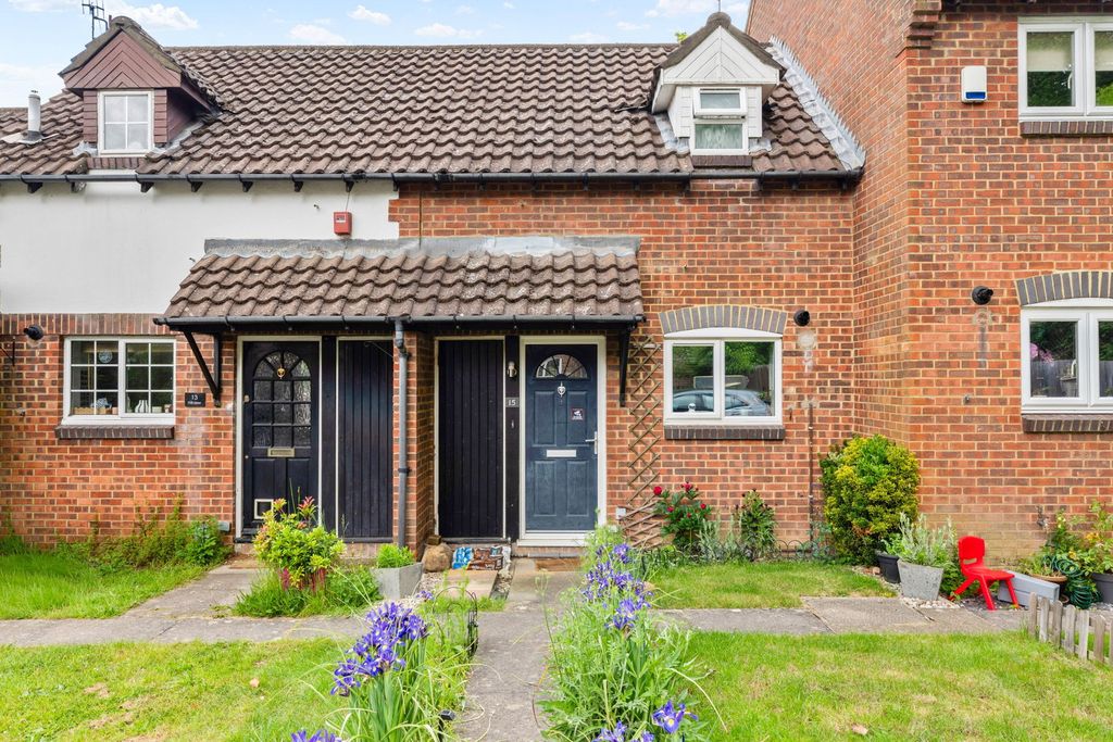 Property photo 1 of 12