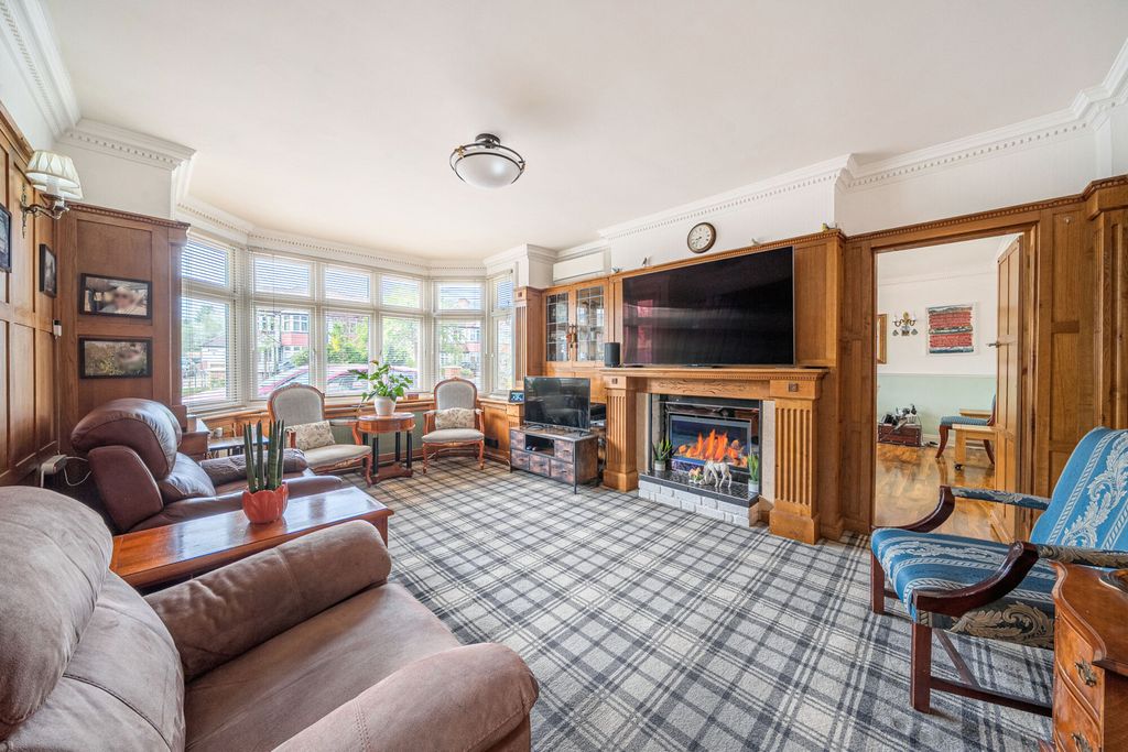 Property photo 2 of 25 1447039-4-69Df426...