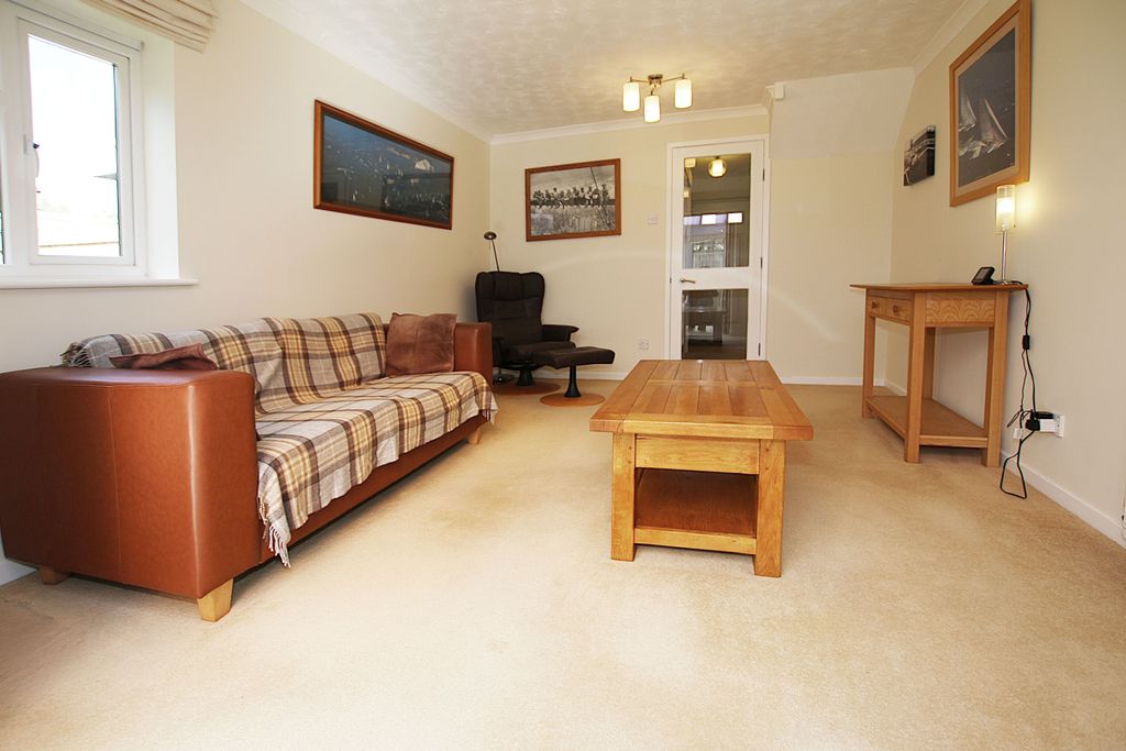 Property photo 3 of 12 Img_7180