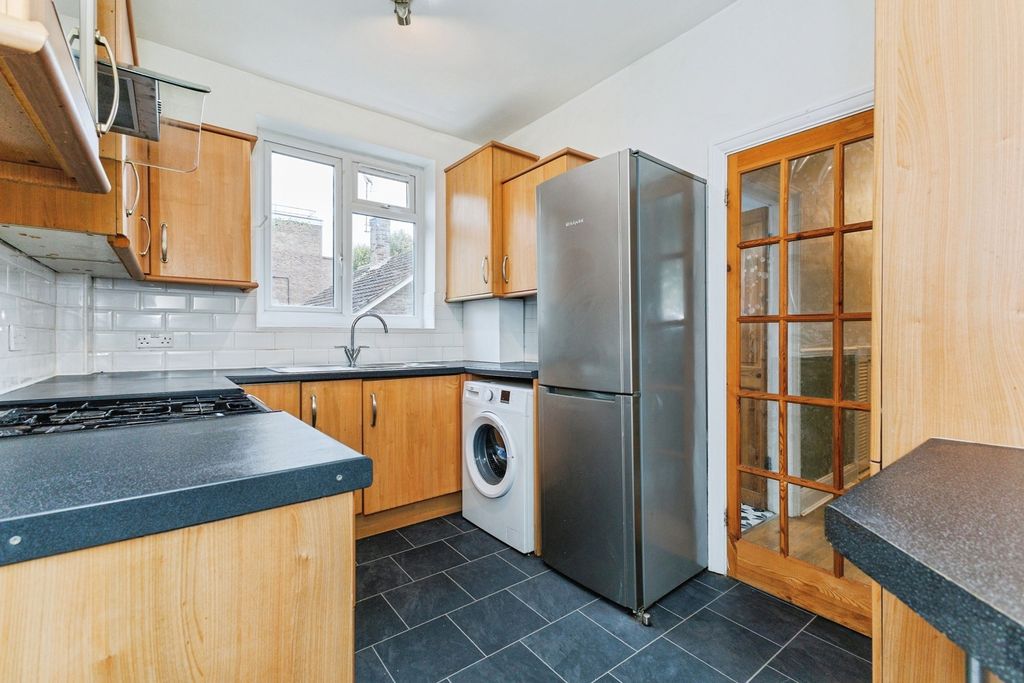 Property photo 3 of 23 Pbox-Img.Jpg