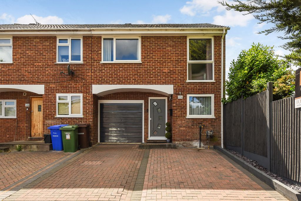 Property photo 1 of 18
