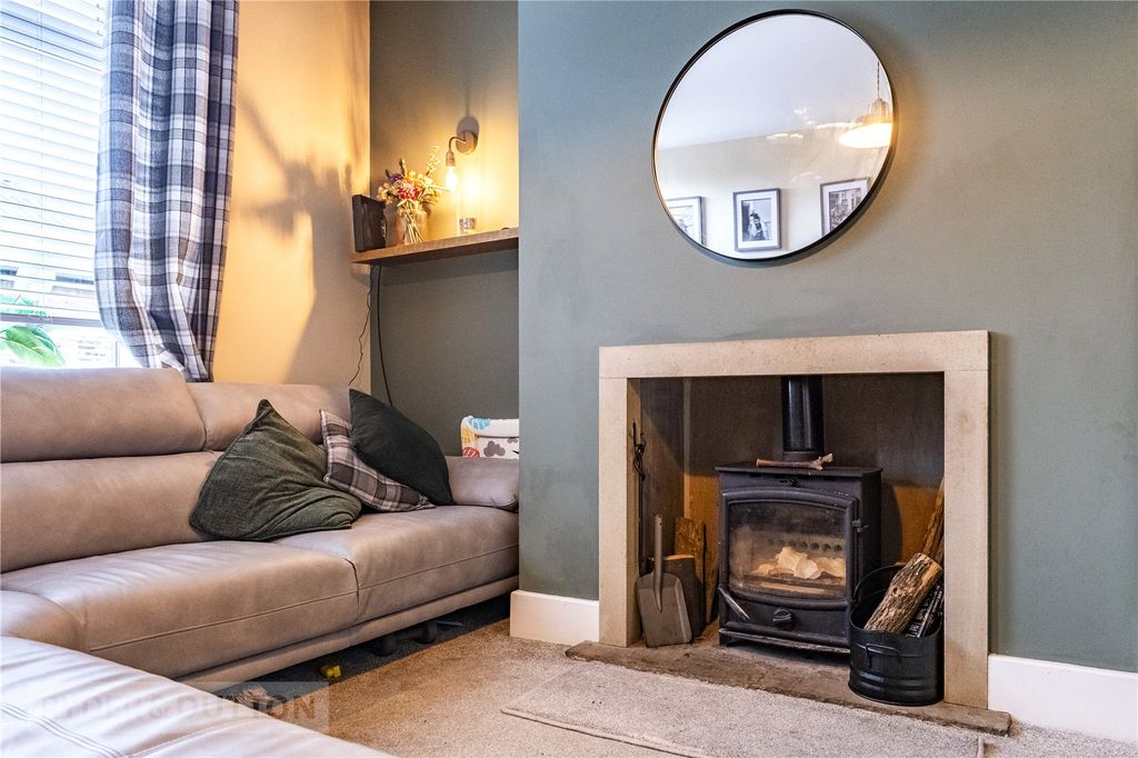 Property photo 3 of 24 Picture No. 08