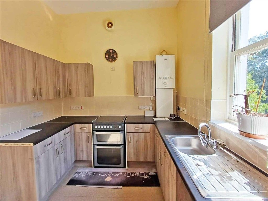 Property photo 3 of 4