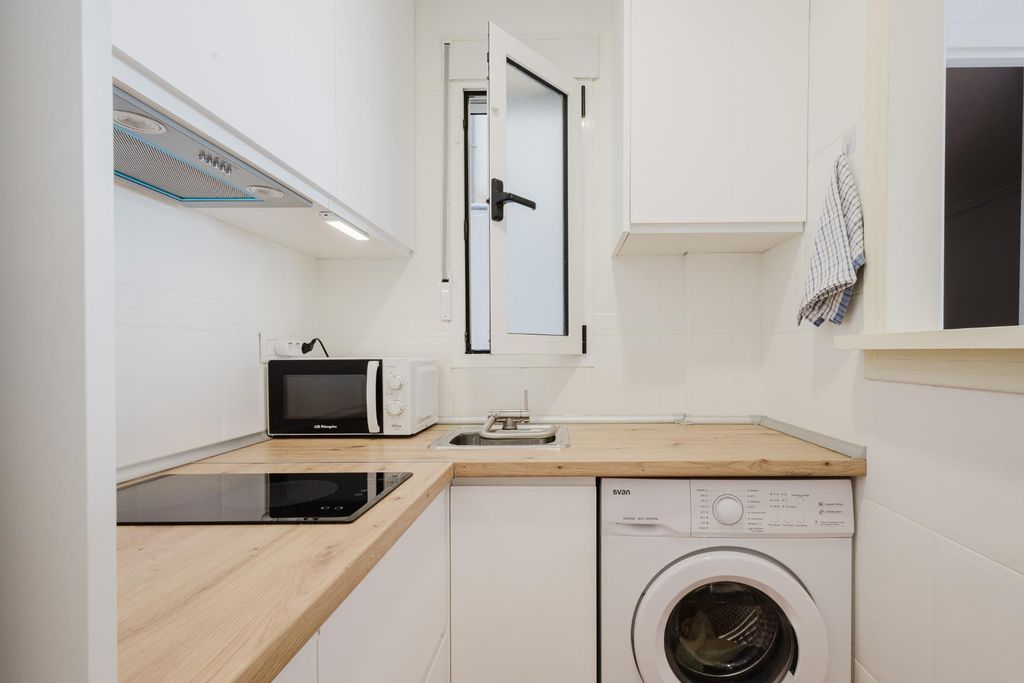 Property photo 1 of 38