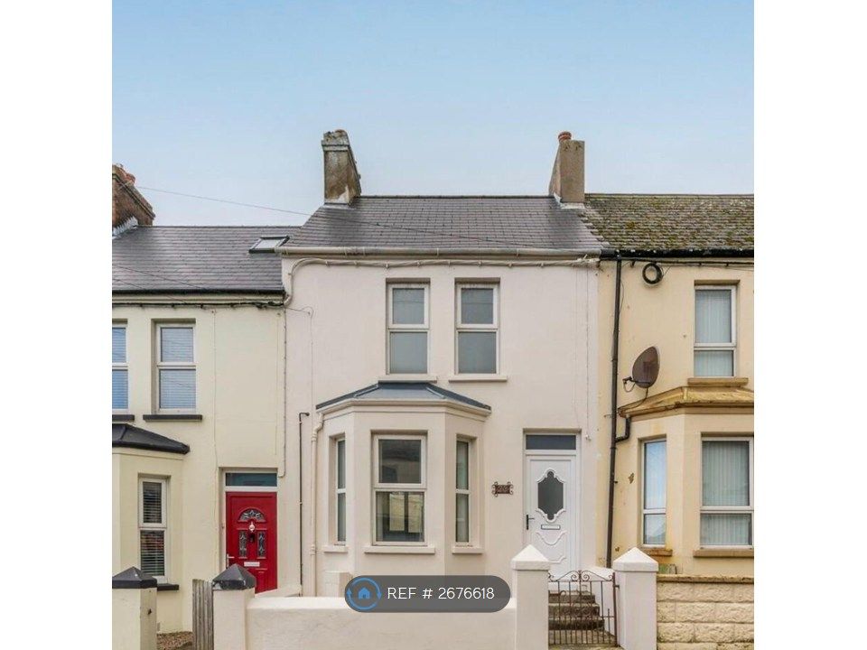 Property photo 1 of 10 Frontal