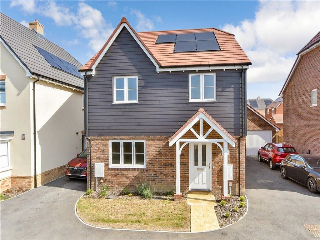 Property photo 2 of 19 External (Web)