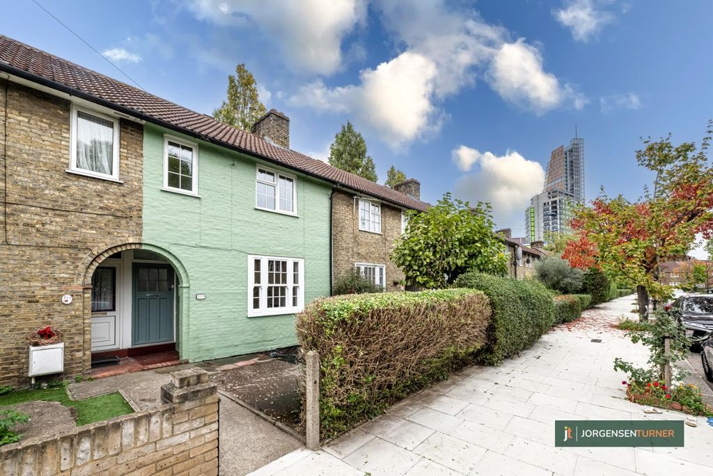 Property photo 1 of 12