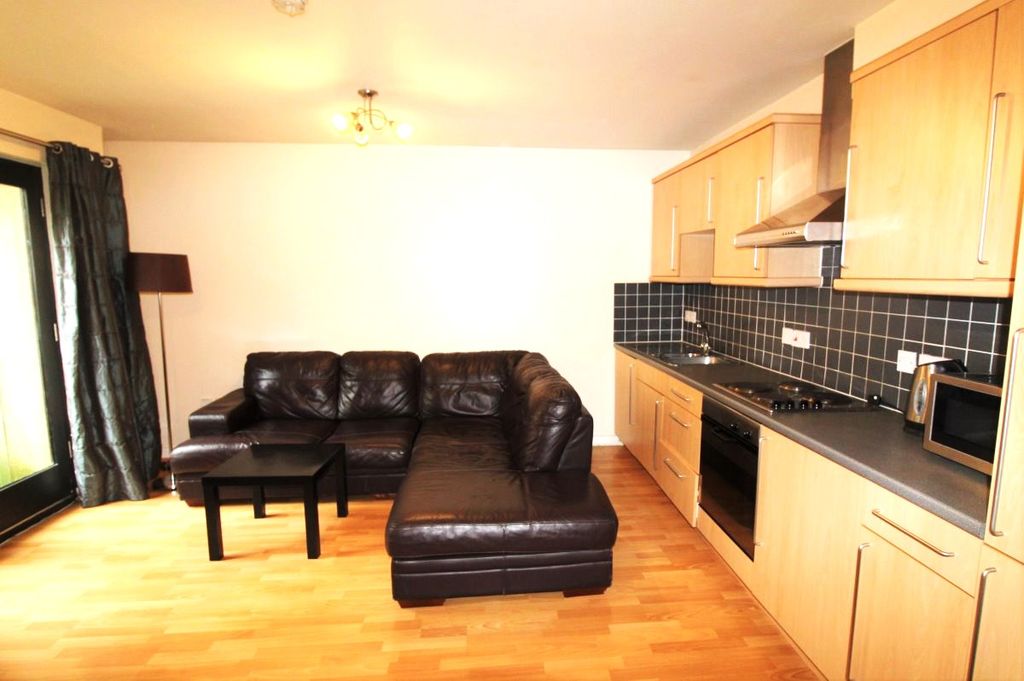 Property photo 3 of 8