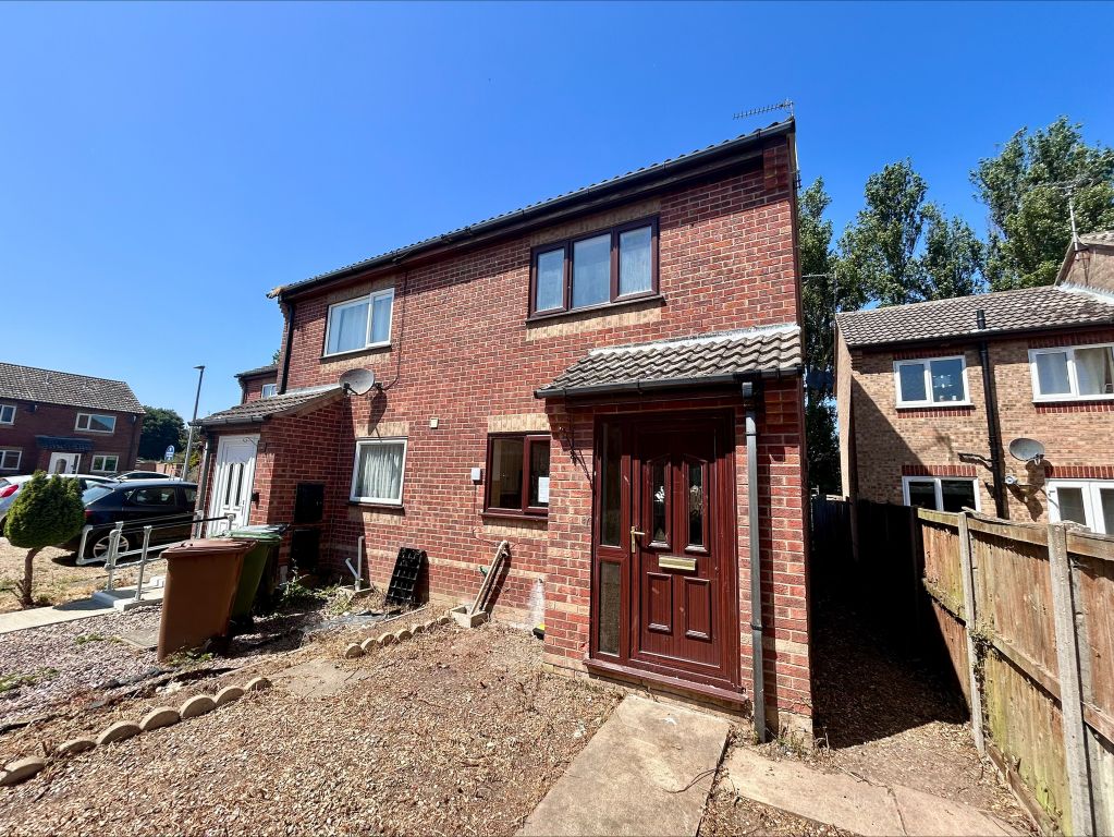 Property photo 2 of 12
