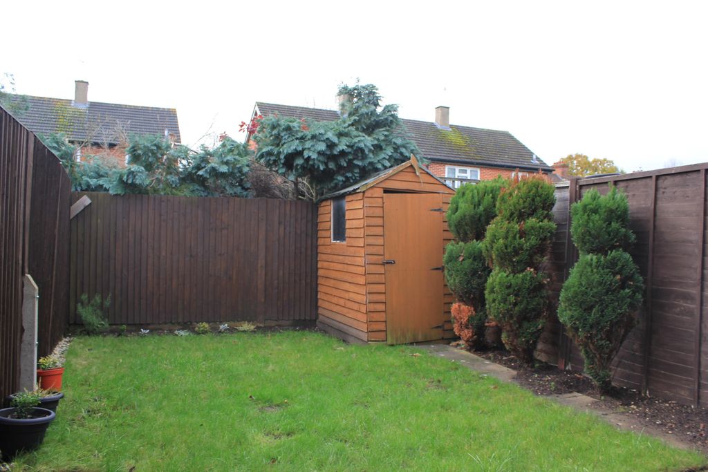 Property photo 3 of 7 Garden