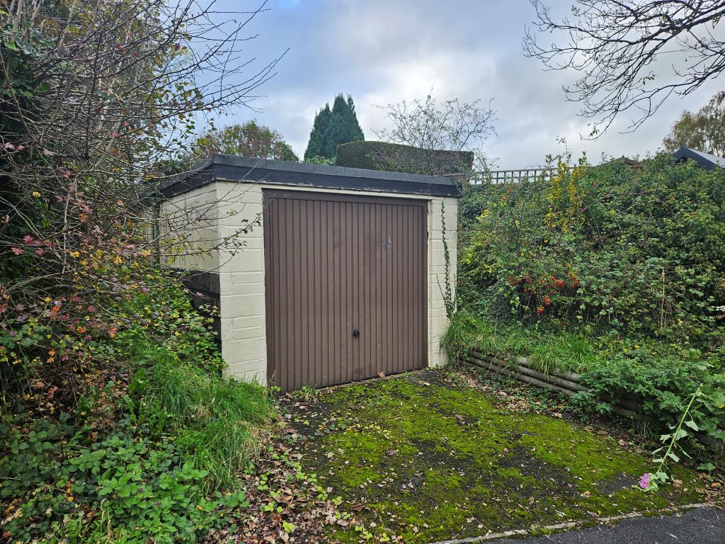 Property photo 2 of 12