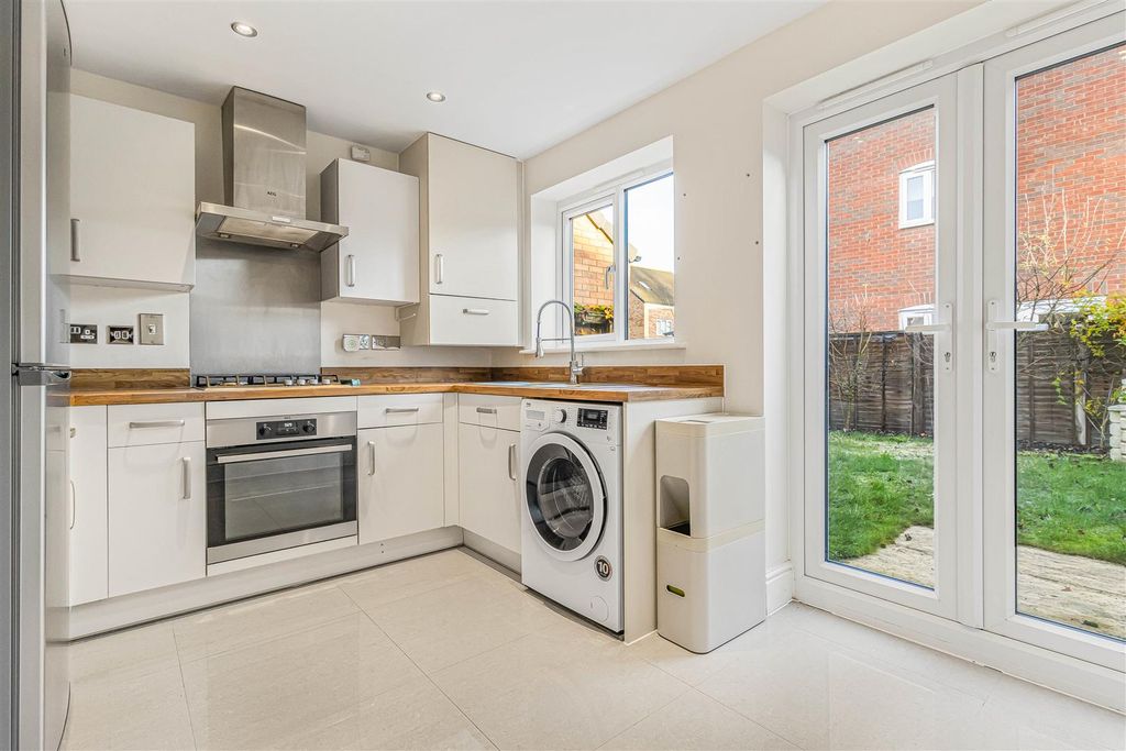 Property photo 2 of 24 23_69104-1.Jpg