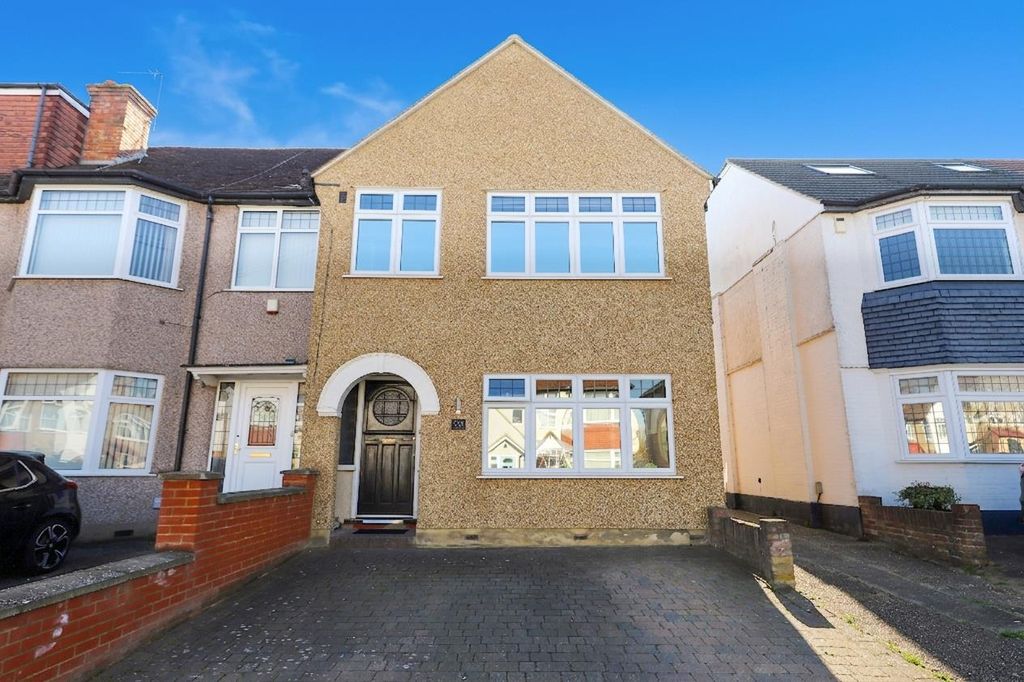 Property photo 1 of 16 Front