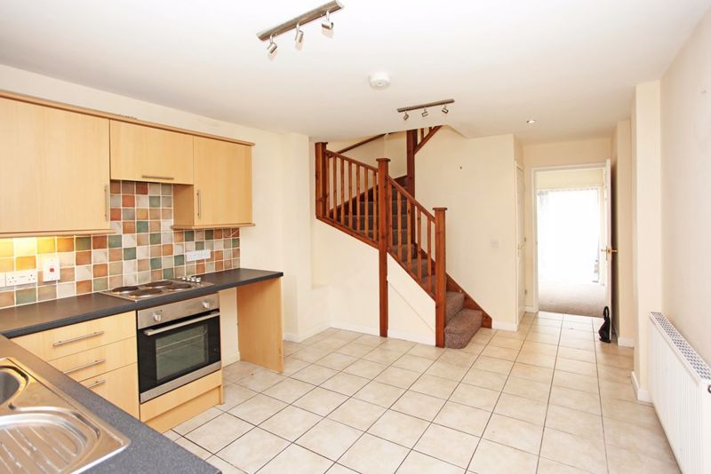 Property photo 2 of 9 Photo 2