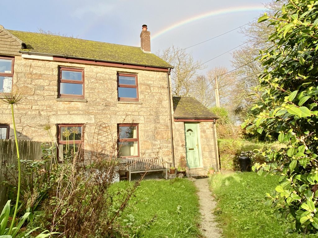 Property photo 1 of 9 2Â Bedroom Semi-Detached House For Sale