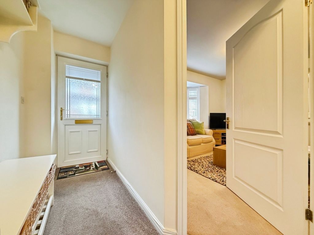 Property photo 2 of 22 4807994