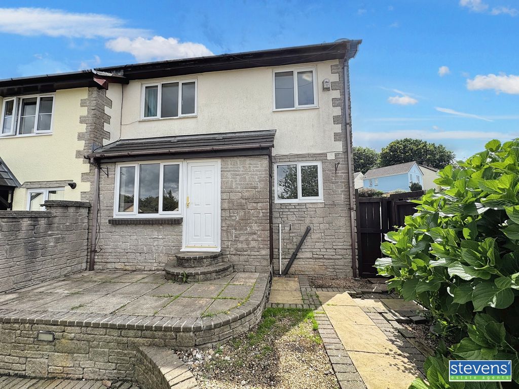 Property photo 1 of 11 Image00010