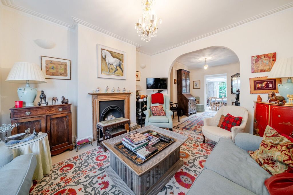 Property photo 2 of 22 Picture No. 33