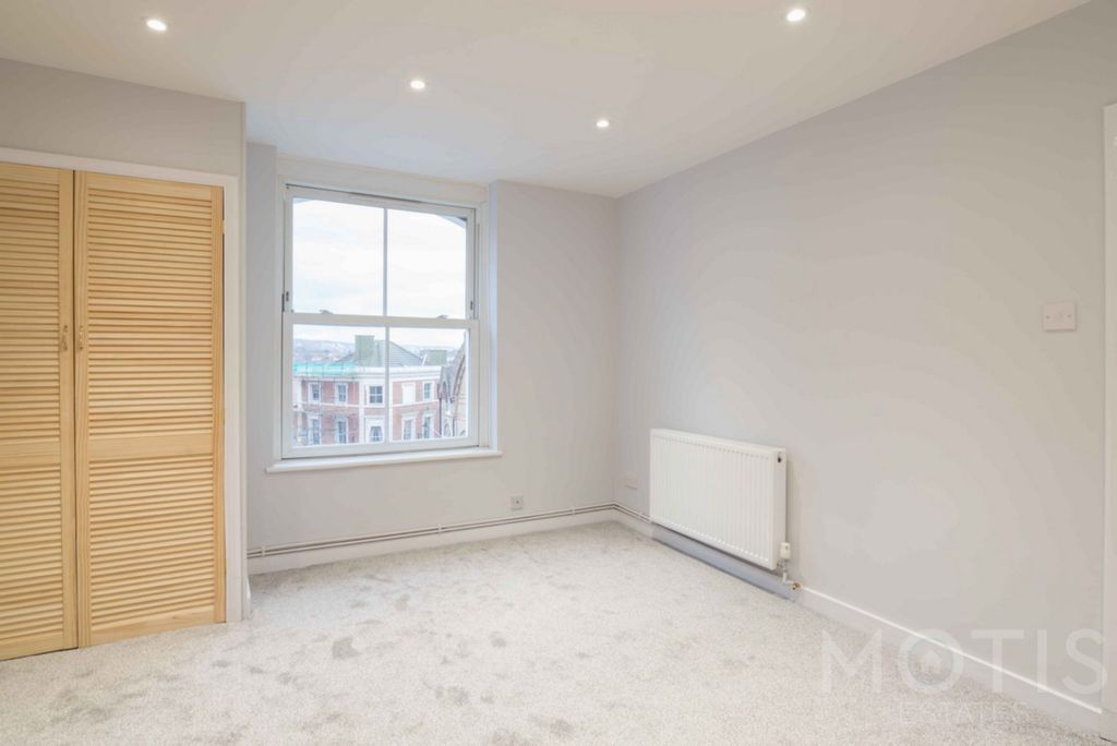 Property photo 3 of 5 Photo 2