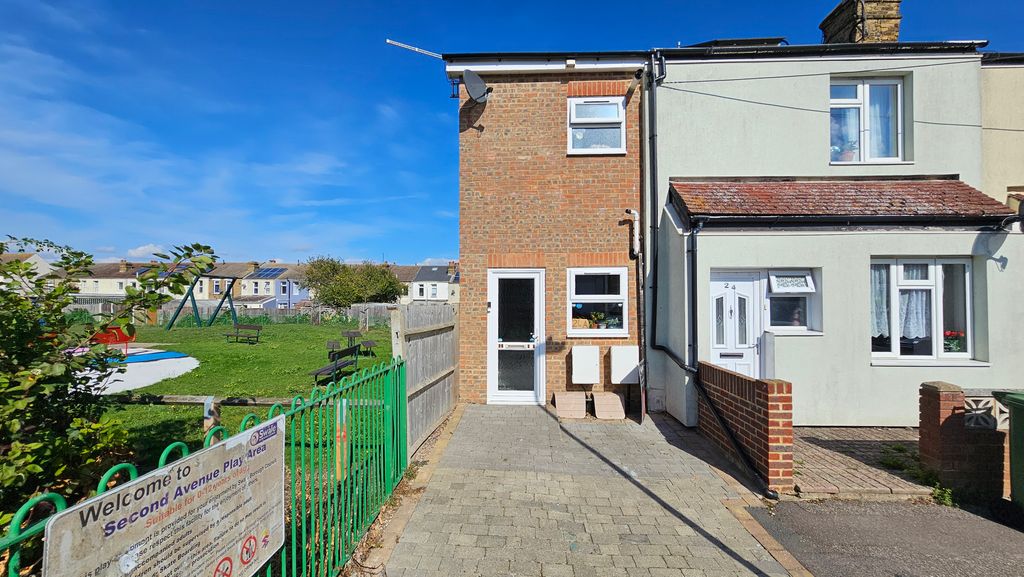 Property photo 1 of 12