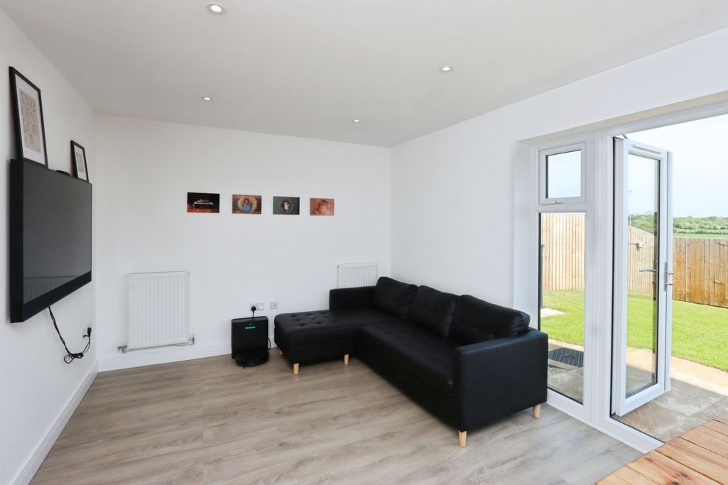 Property photo 2 of 20 Img_8515